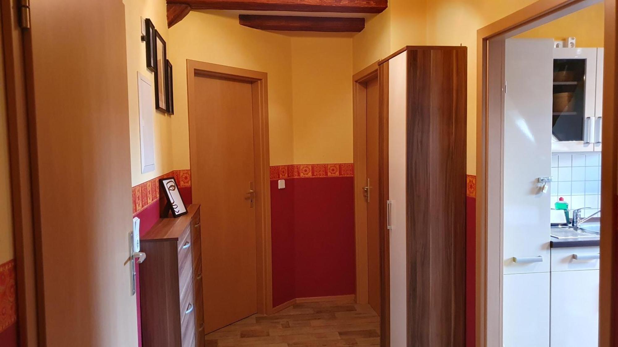 Ferienwohnung Im Gutshof Direkt Gegenueber Dem Schloss, Rhododendronpark Mit Terrasse Und Wlan Kromlau Exterior foto